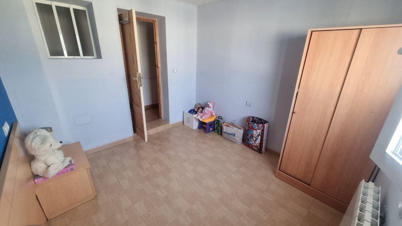 For sale - 6 Bedroom 2 Bathroom Town House in Orihuela Costa - Los Almendros-la Florida  - Alicante