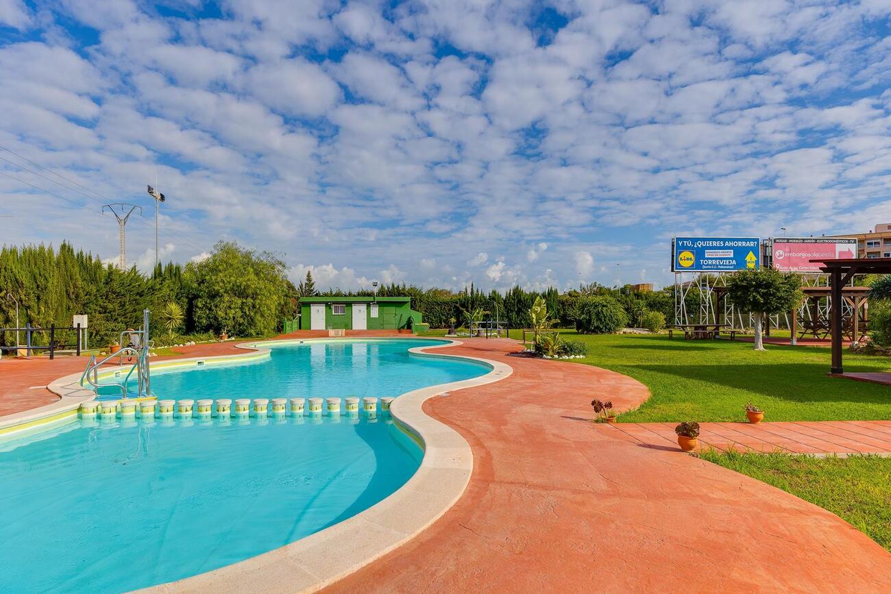 For sale - 2 Bedroom 1 Bathroom Bungalow in Torrevieja - PARQUE DE LAS NACIONES  - Alicante