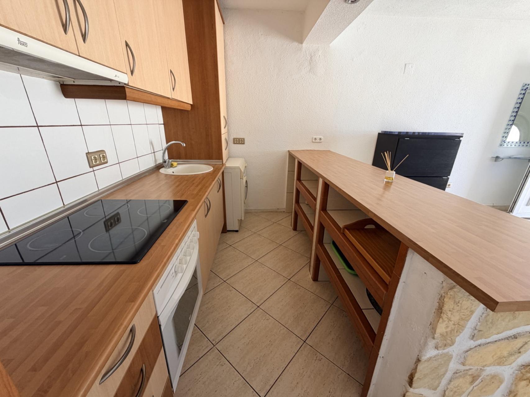 For sale - 5 Bedroom 3 Bathroom Villa in Torrevieja - Costa Blanca  - Alicante