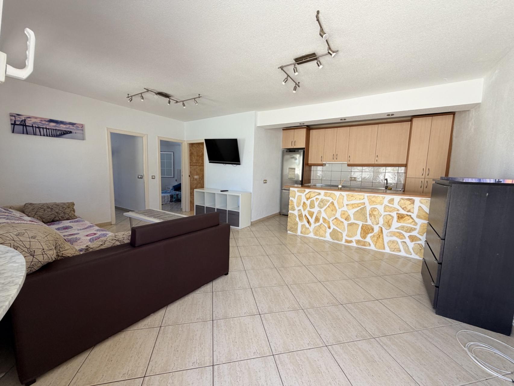 For sale - 5 Bedroom 3 Bathroom Villa in Torrevieja - Costa Blanca  - Alicante