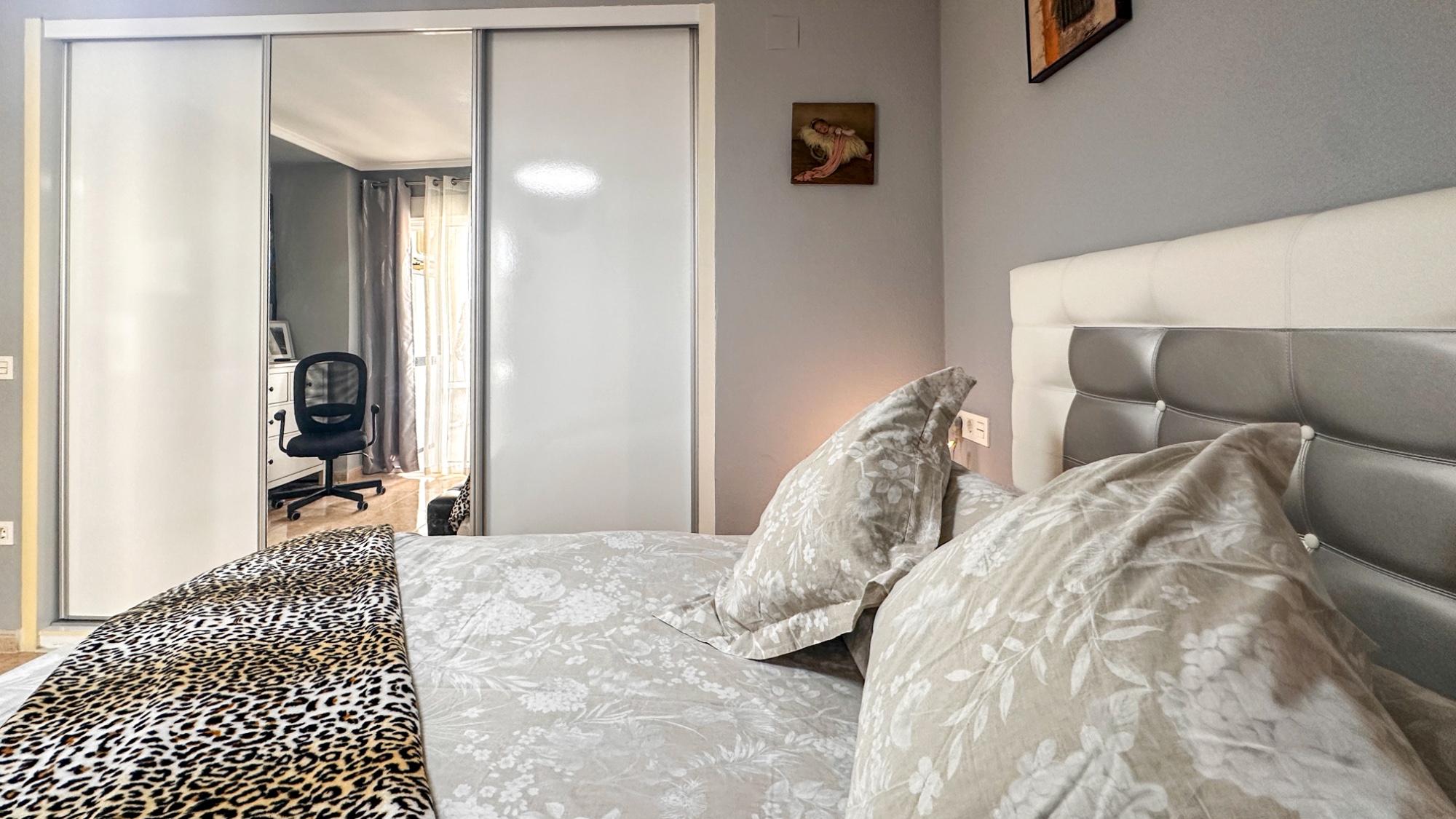 For sale - 3 Bedroom 2 Bathroom Apartment in Torrevieja - Costa Blanca  - Alicante