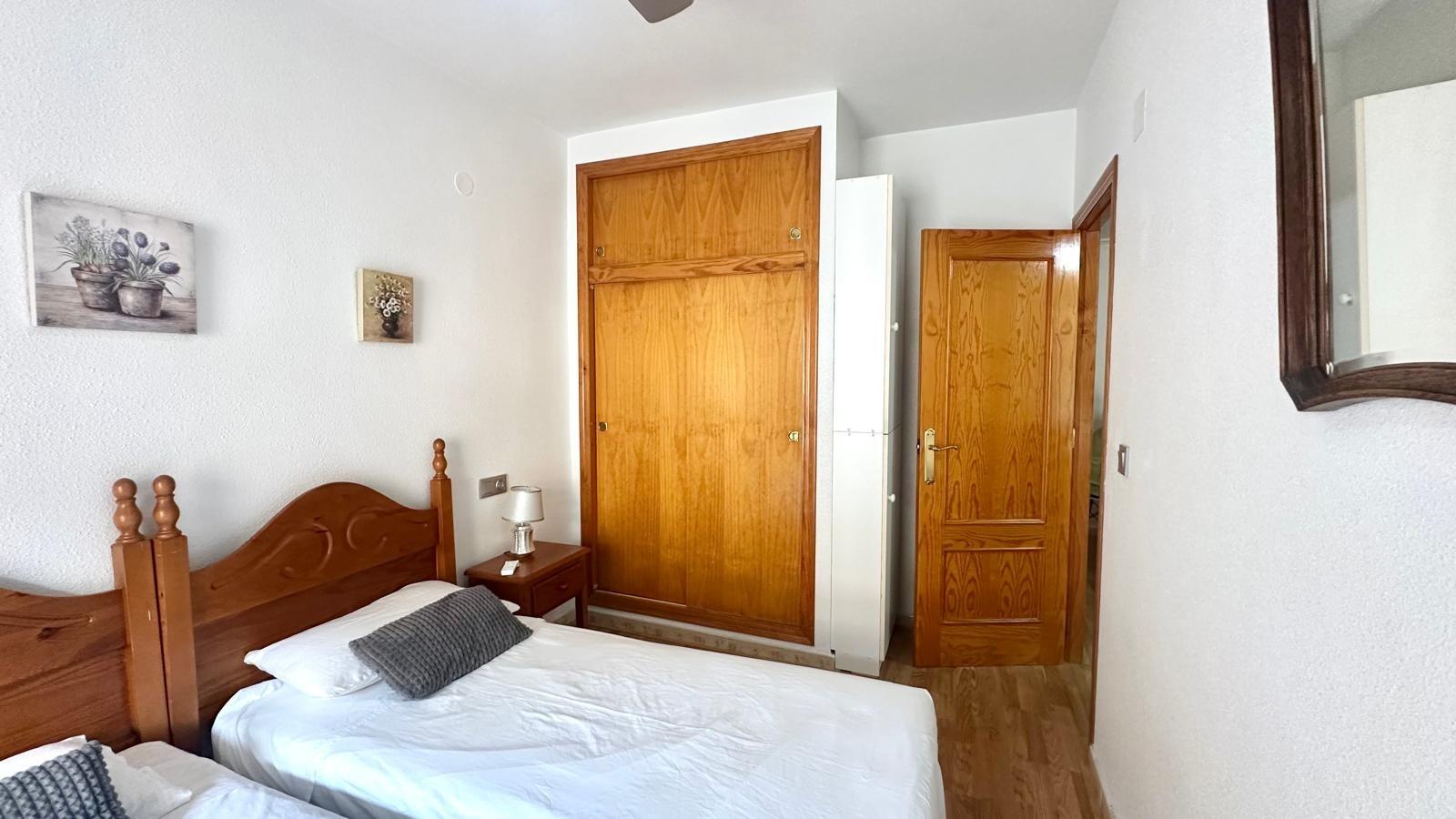 For sale - 2 Bedroom 1 Bathroom Apartment in Torrevieja - Acequion  - Alicante