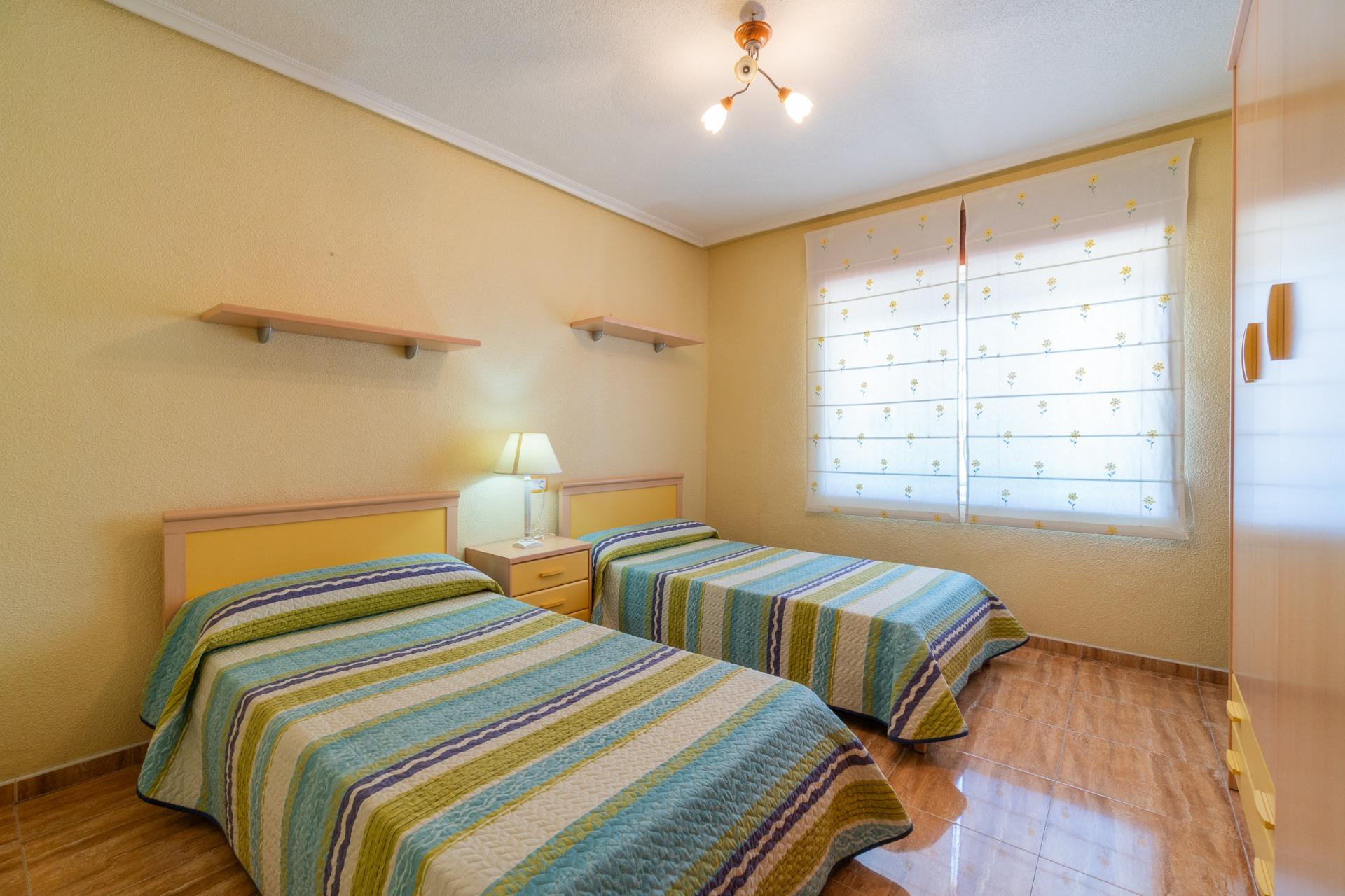 For sale - 3 Bedroom 2 Bathroom house in Torremendo - Torremendo  - Alicante