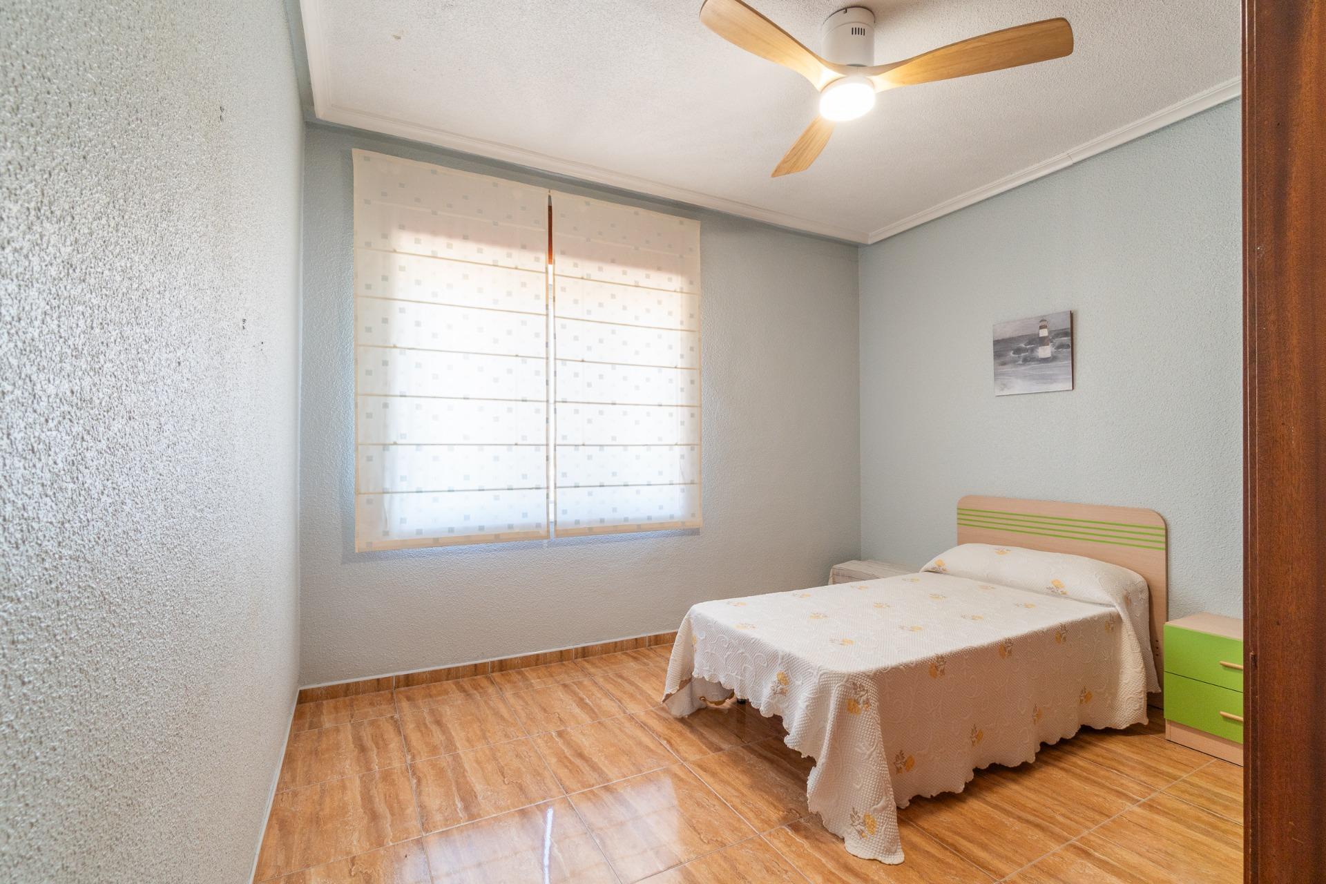 For sale - 3 Bedroom 2 Bathroom house in Torremendo - Torremendo  - Alicante