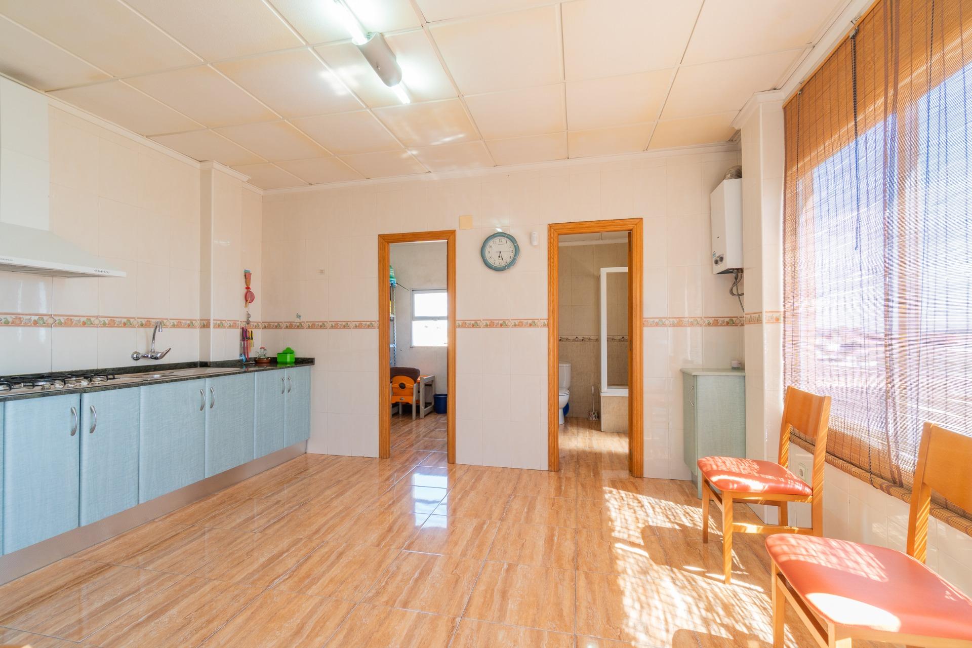 For sale - 3 Bedroom 2 Bathroom house in Torremendo - Torremendo  - Alicante