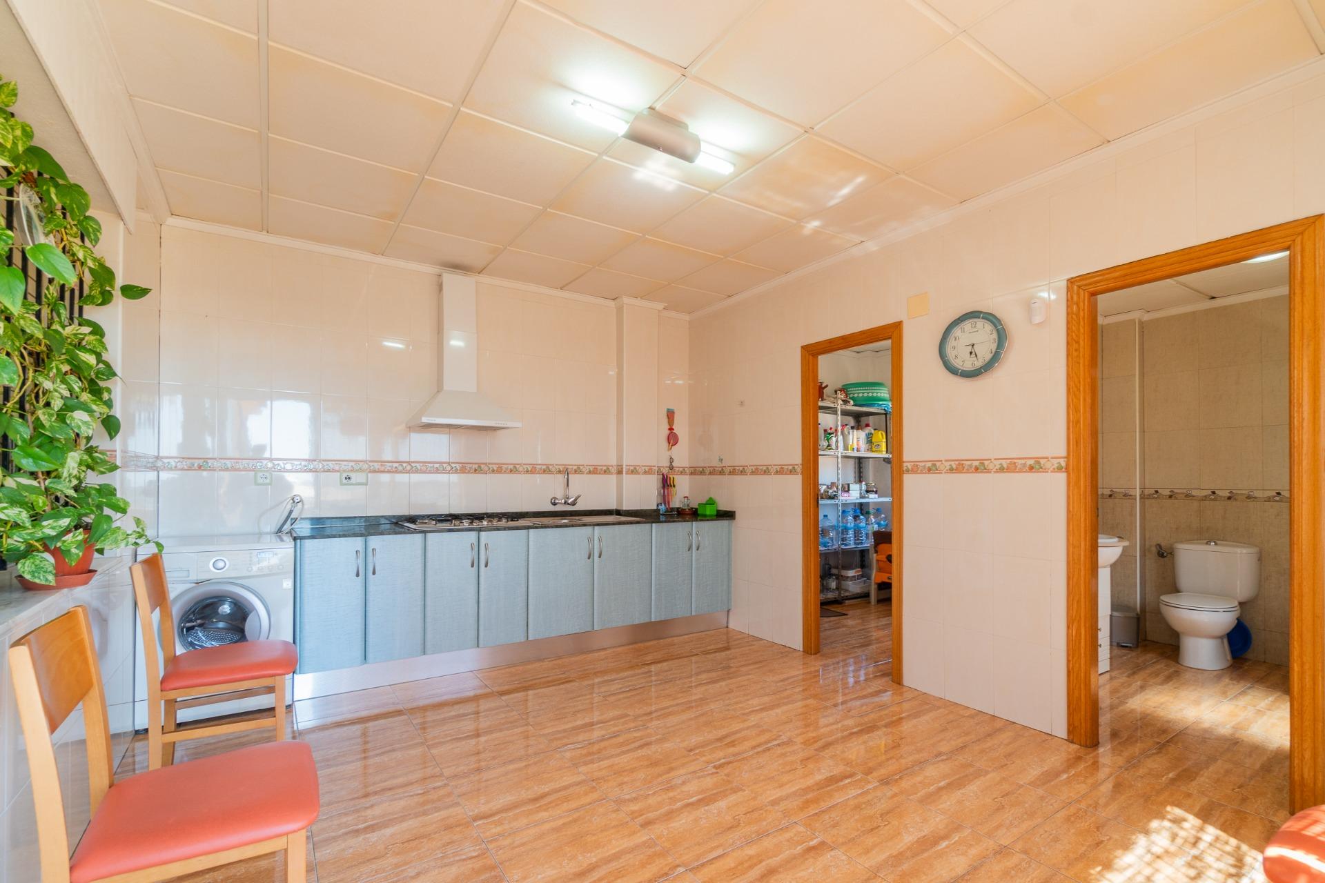 For sale - 3 Bedroom 2 Bathroom house in Torremendo - Torremendo  - Alicante