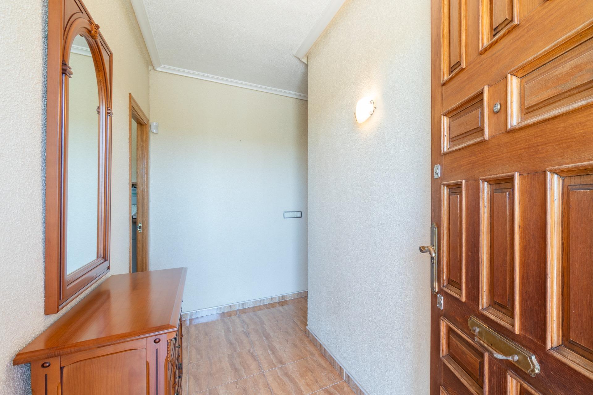For sale - 3 Bedroom 2 Bathroom house in Torremendo - Torremendo  - Alicante