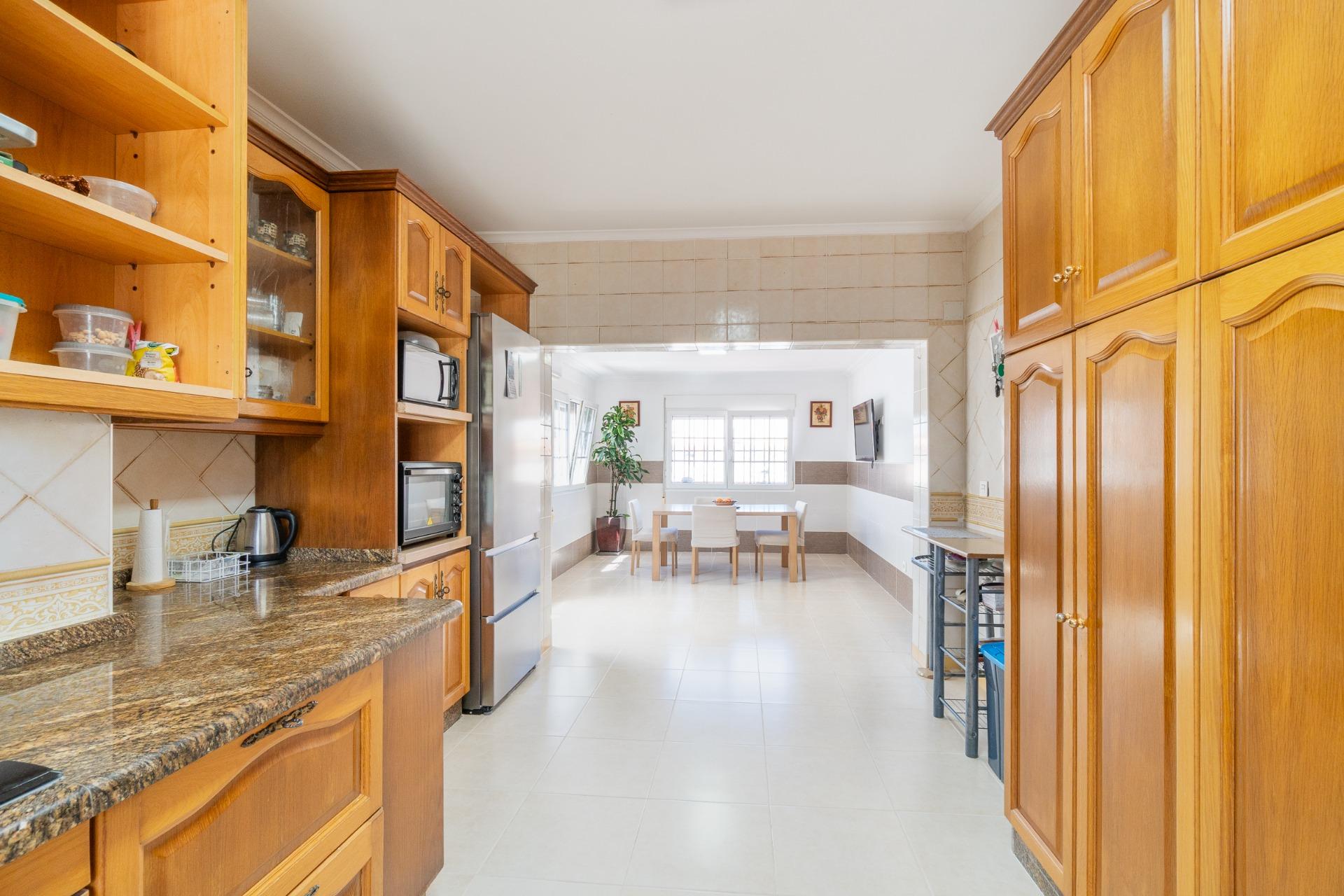 For sale - 4 Bedroom 5 Bathroom Villa in Torrevieja - Torreta florida  - Alicante