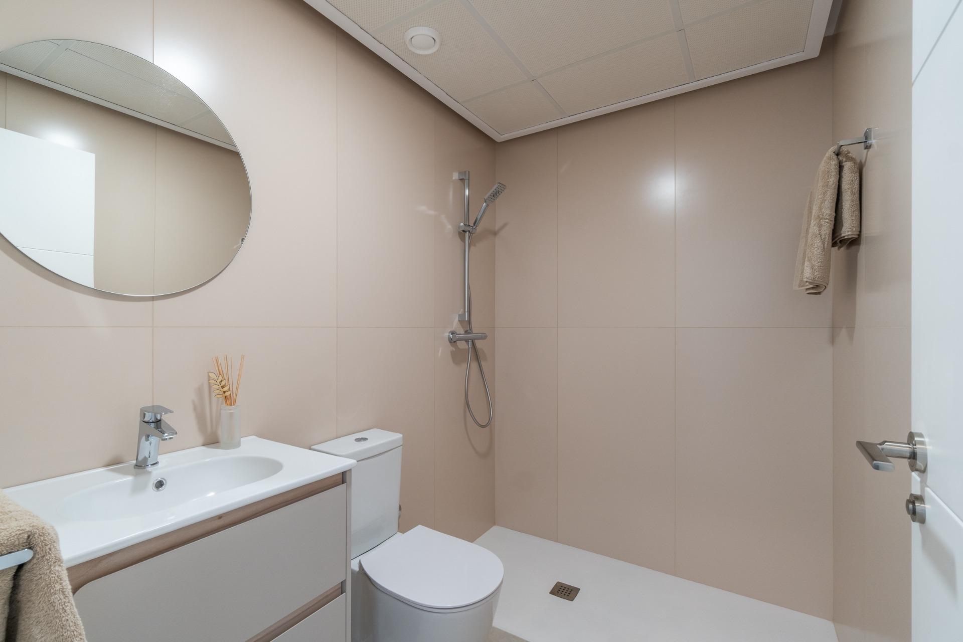 For sale - 2 Bedroom 2 Bathroom Flat in Playa Flamenca - Playa Flamenca  - Alicante