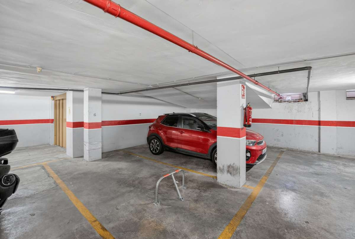 For sale - 3 Bedroom 2 Bathroom Apartment - Penthouse in Torrevieja - Torrevieja Centro  - Alicante