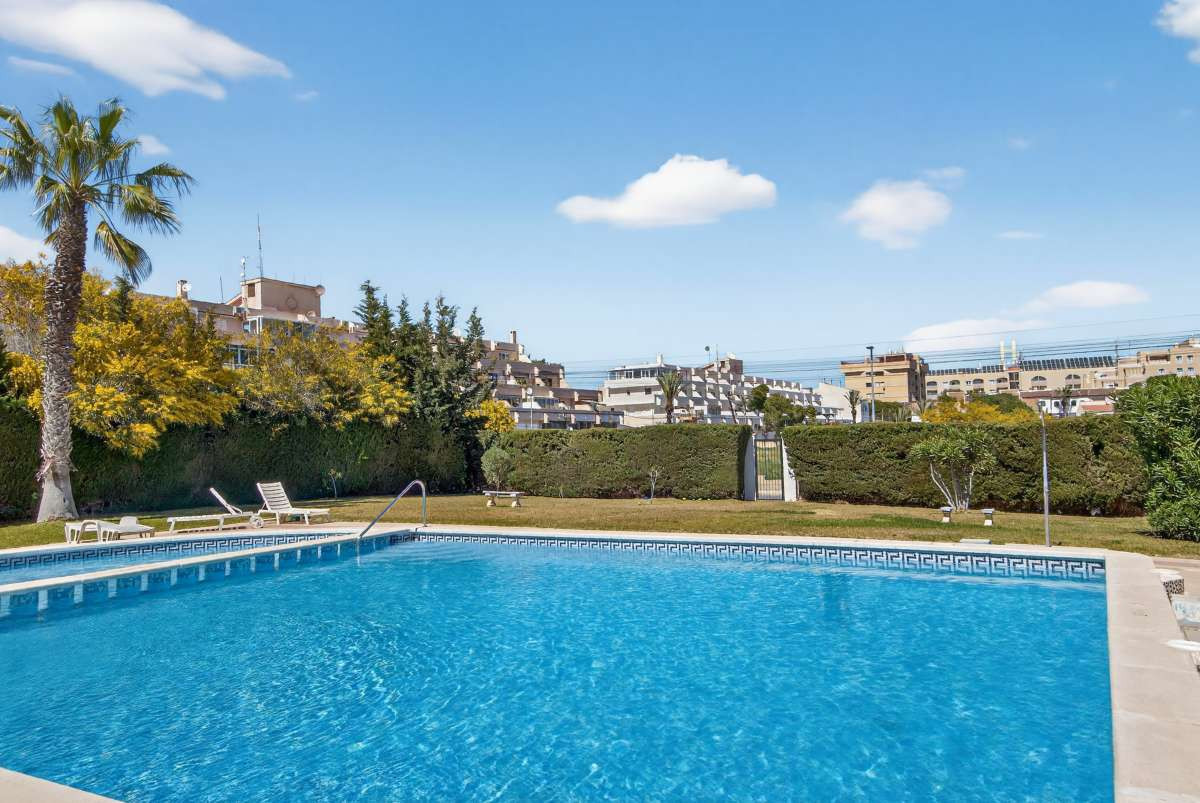 For sale - 1 Bedroom 1 Bathroom Apartment - Middle Floor Apartment in Orihuela - Punta Prima  - Alicante