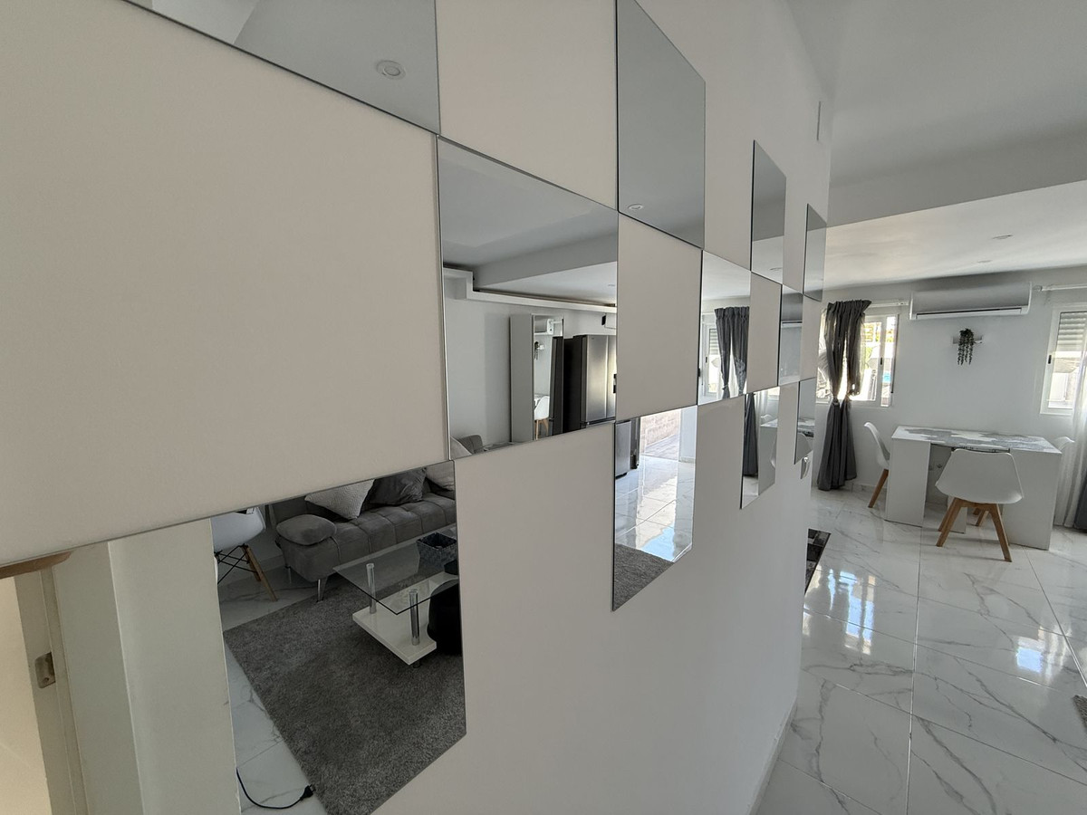 For sale - 2 Bedroom 1 Bathroom House - Bungalow in Torrevieja - Torrevieja Centro  - Alicante