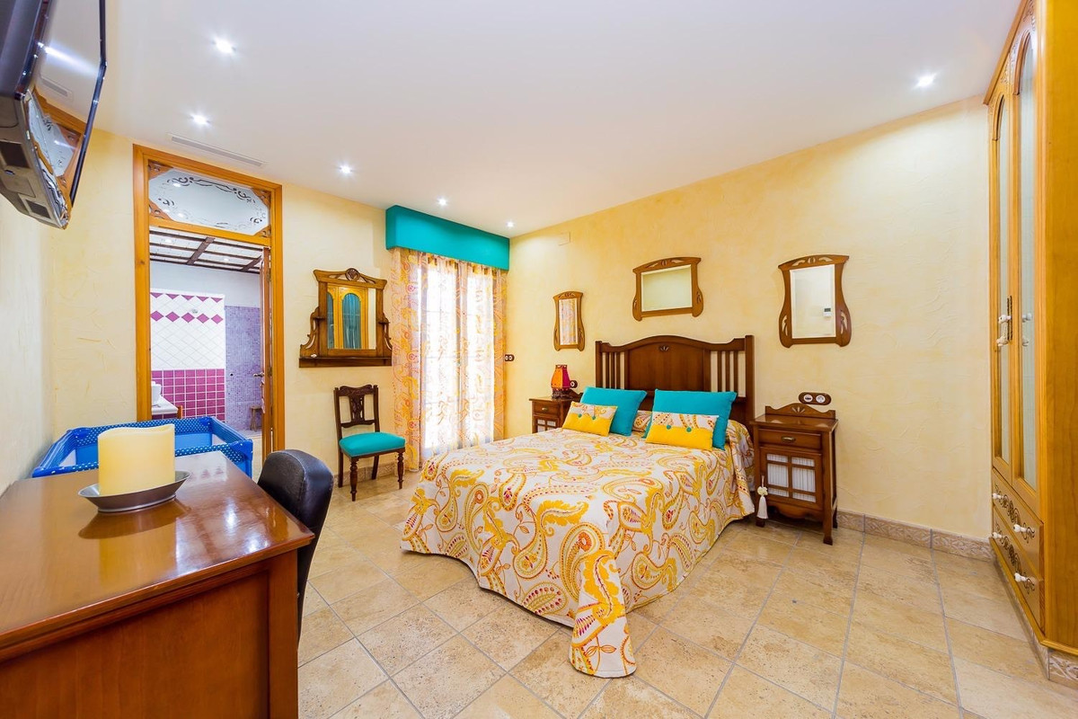 For sale - 5 Bedroom 5 Bathroom House - Finca - Cortijo in Almoradi - Almoradi Centro  - Alicante