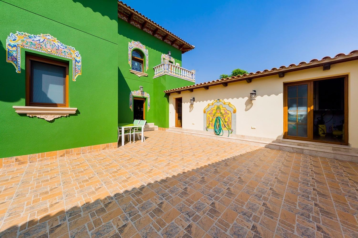 For sale - 5 Bedroom 5 Bathroom House - Finca - Cortijo in Almoradi - Almoradi Centro  - Alicante