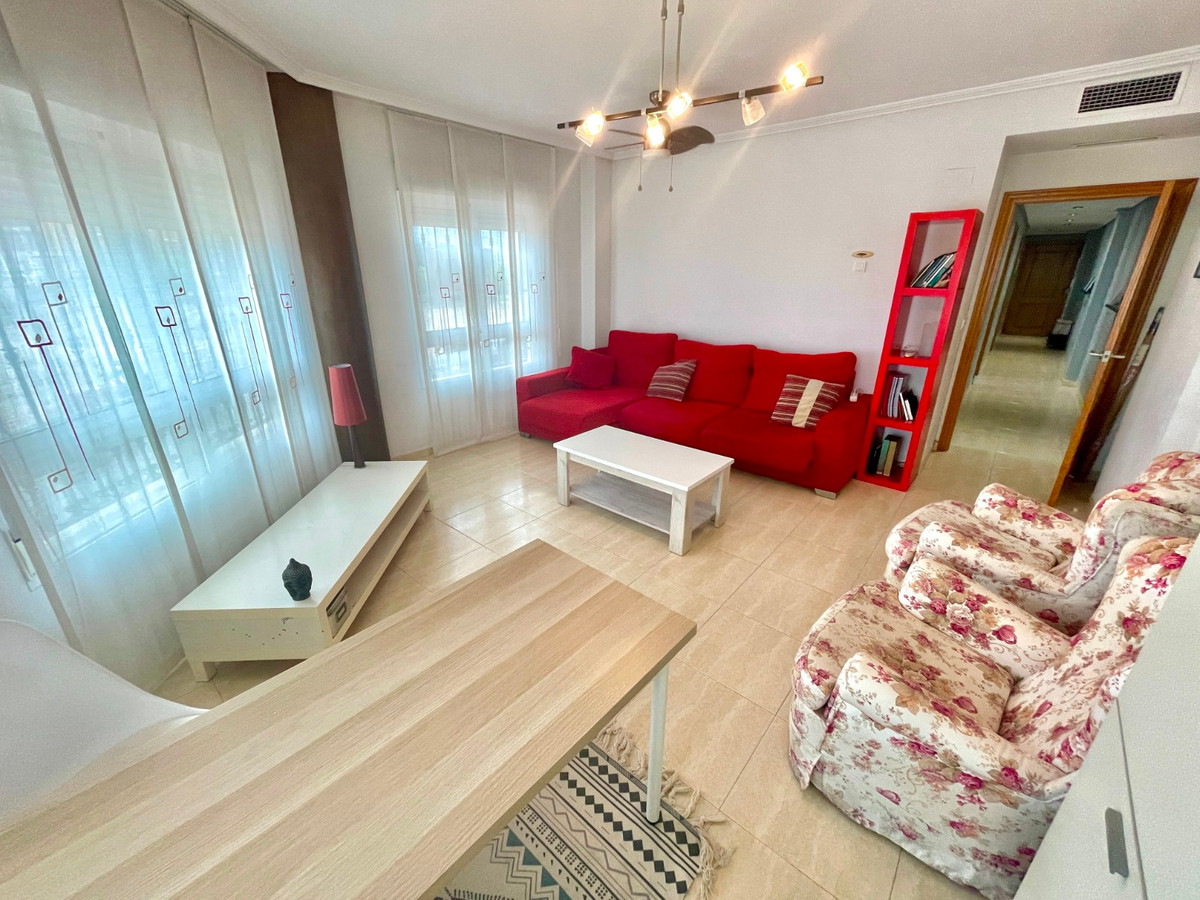 For sale - 2 Bedroom 2 Bathroom Apartment - Ground Floor Apartment in Almoradi - Almoradi Centro  - Alicante