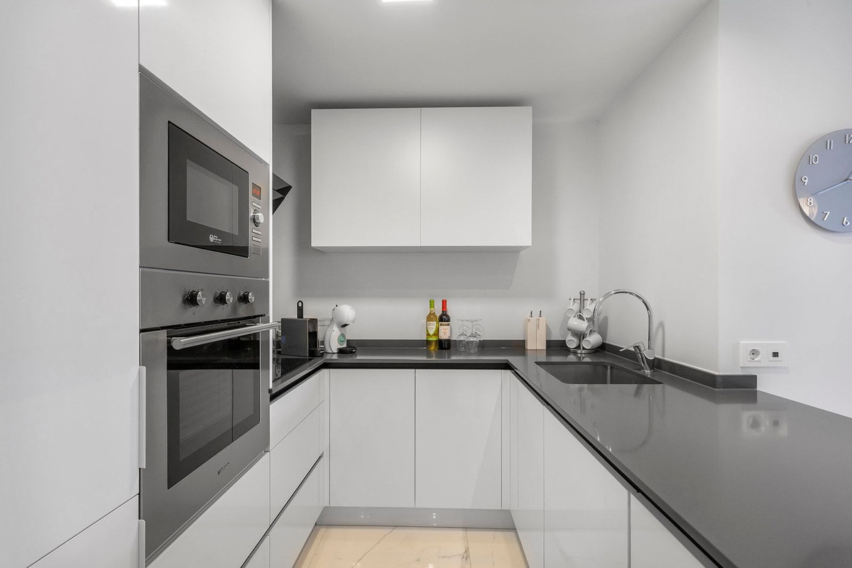 For sale - 2 Bedroom 2 Bathroom Apartment in Los Altos - Orihuela Costa  - Alicante