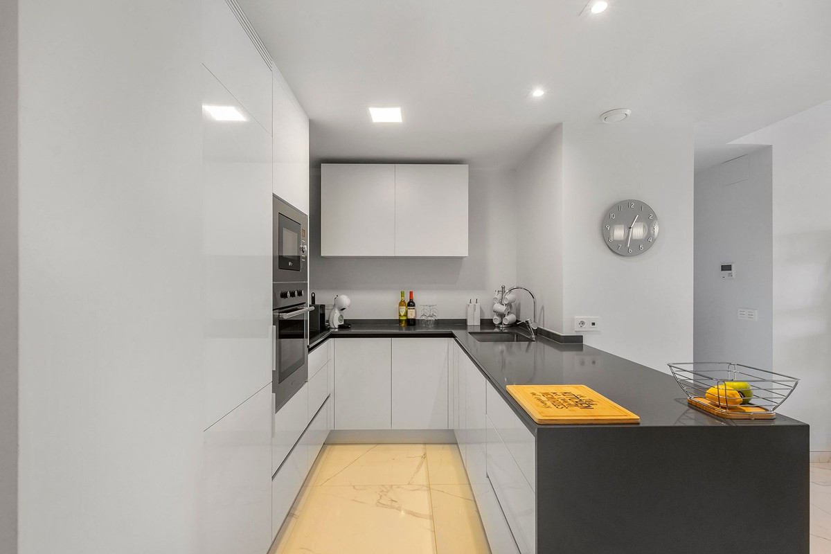 For sale - 2 Bedroom 2 Bathroom Apartment in Los Altos - Orihuela Costa  - Alicante