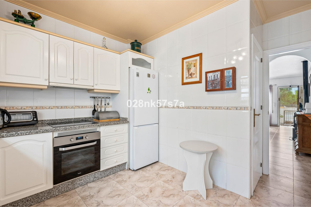 For sale - 3 Bedroom 2 Bathroom House - Townhouse in Orihuela - La Zenia  - Alicante