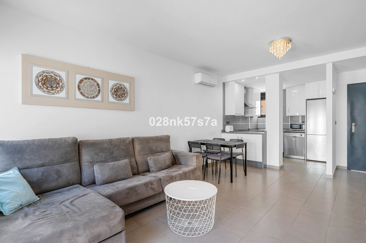 For sale - 2 Bedroom 2 Bathroom Apartment - Ground Floor Apartment in Orihuela - La Zenia  - Alicante