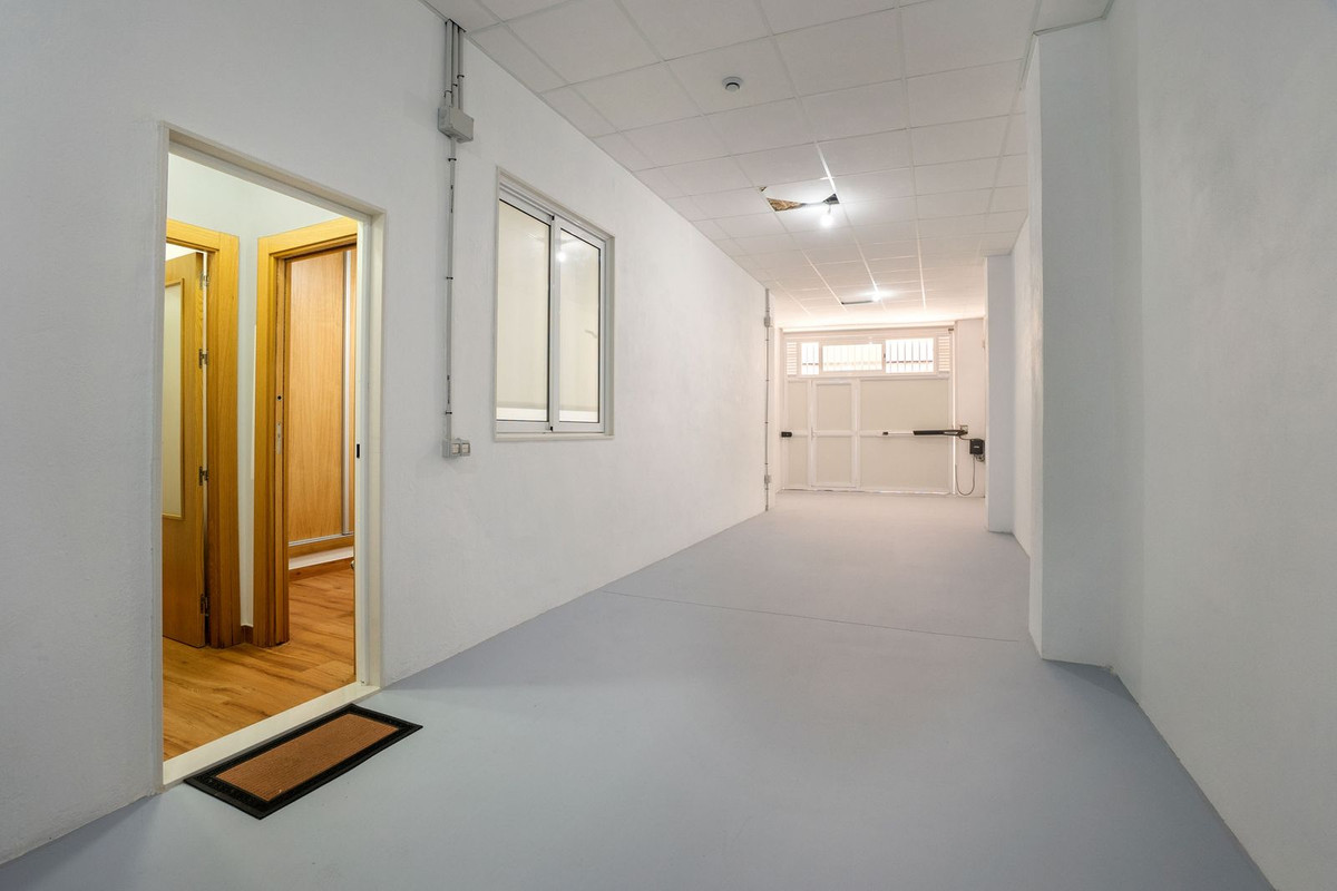 For sale - 2 Bedroom 2 Bathroom Apartment - Ground Floor Apartment in Torrevieja - Torrevieja Centro  - Alicante