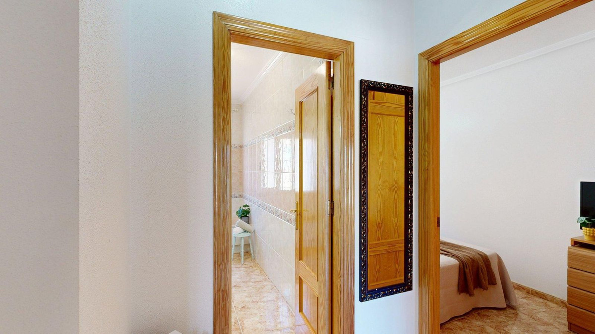 For sale - 3 Bedroom 2 Bathroom House - Townhouse in Pilar de la Horadada - Torre de la Horadada  - Alicante
