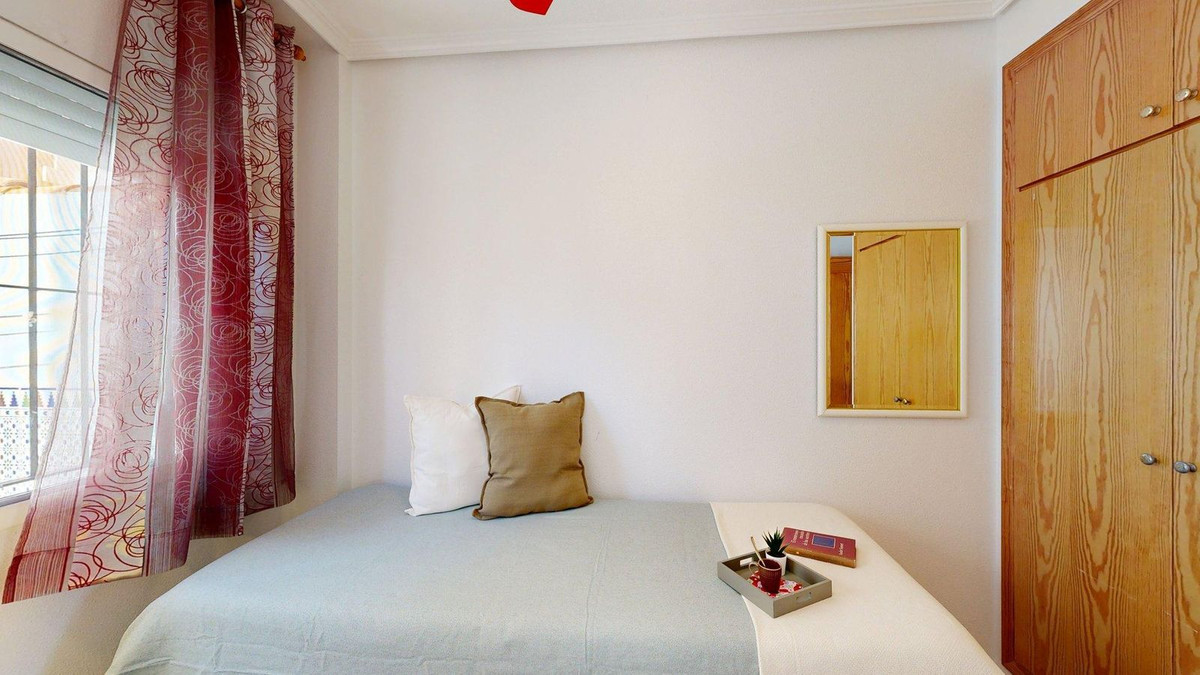 For sale - 3 Bedroom 2 Bathroom House - Townhouse in Pilar de la Horadada - Torre de la Horadada  - Alicante