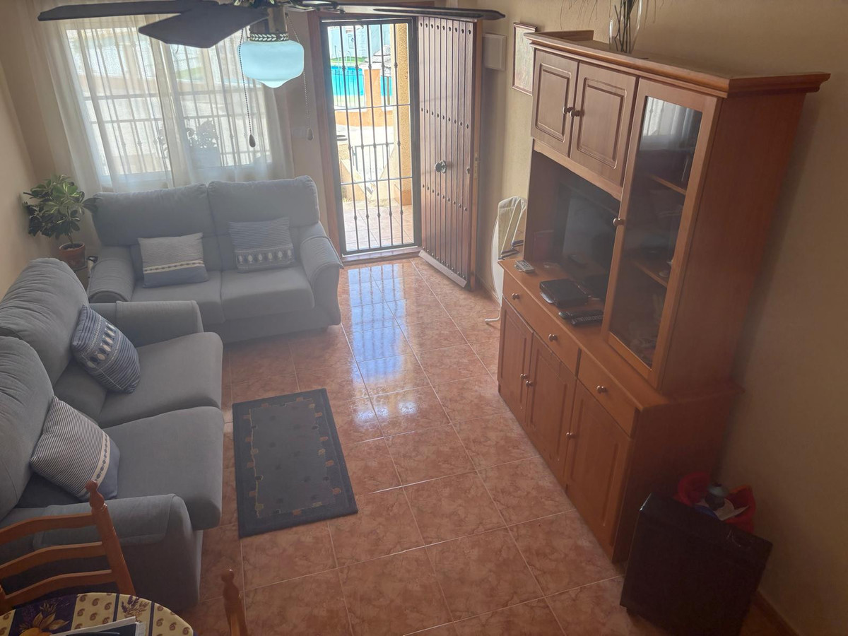For sale - 2 Bedroom 1 Bathroom Townhouse in Algorfa - Algorfa Centro  - Alicante