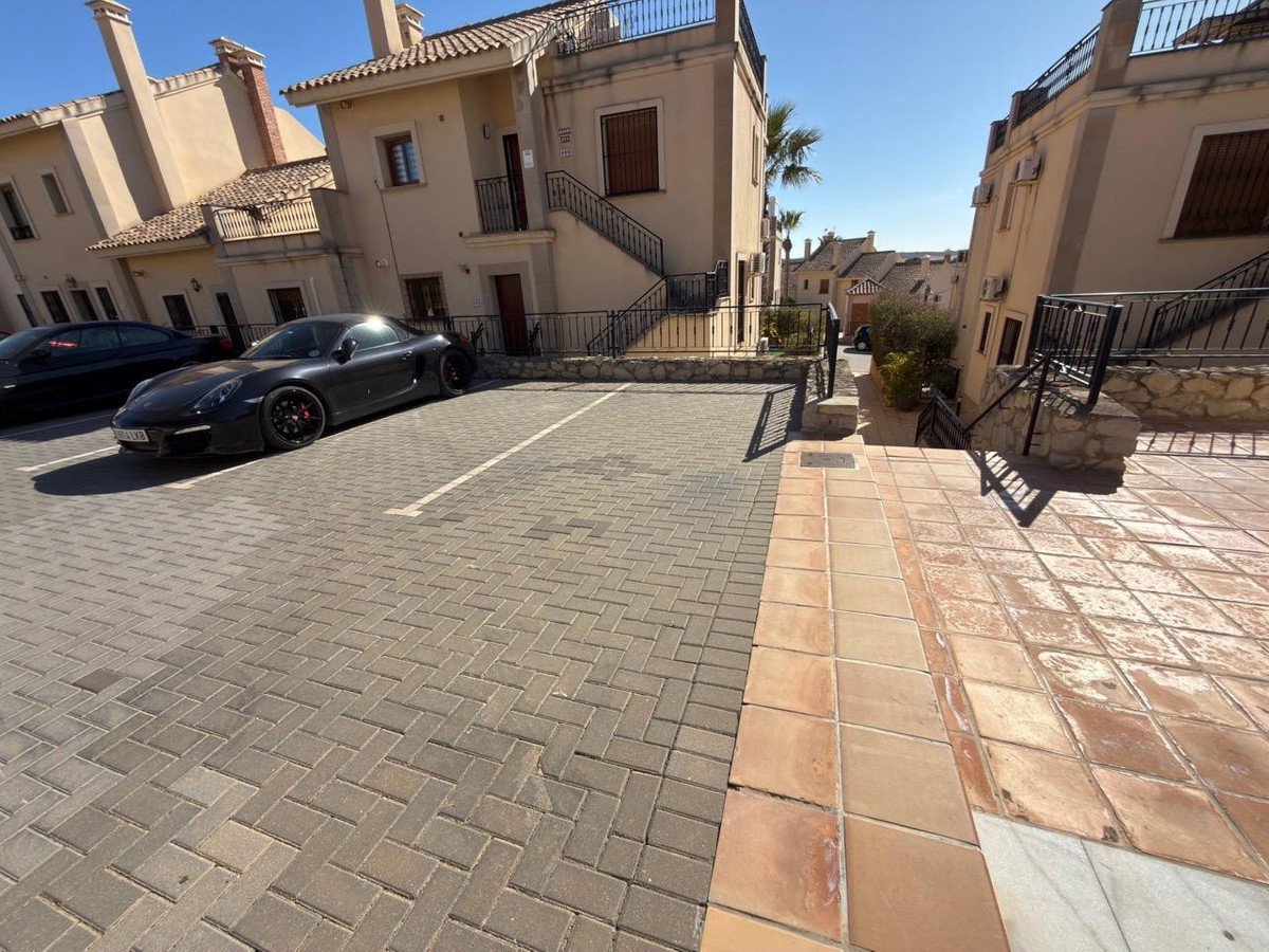 For sale - 2 Bedroom 2 Bathroom House - Bungalow in Algorfa - La Finca Golf  - Alicante