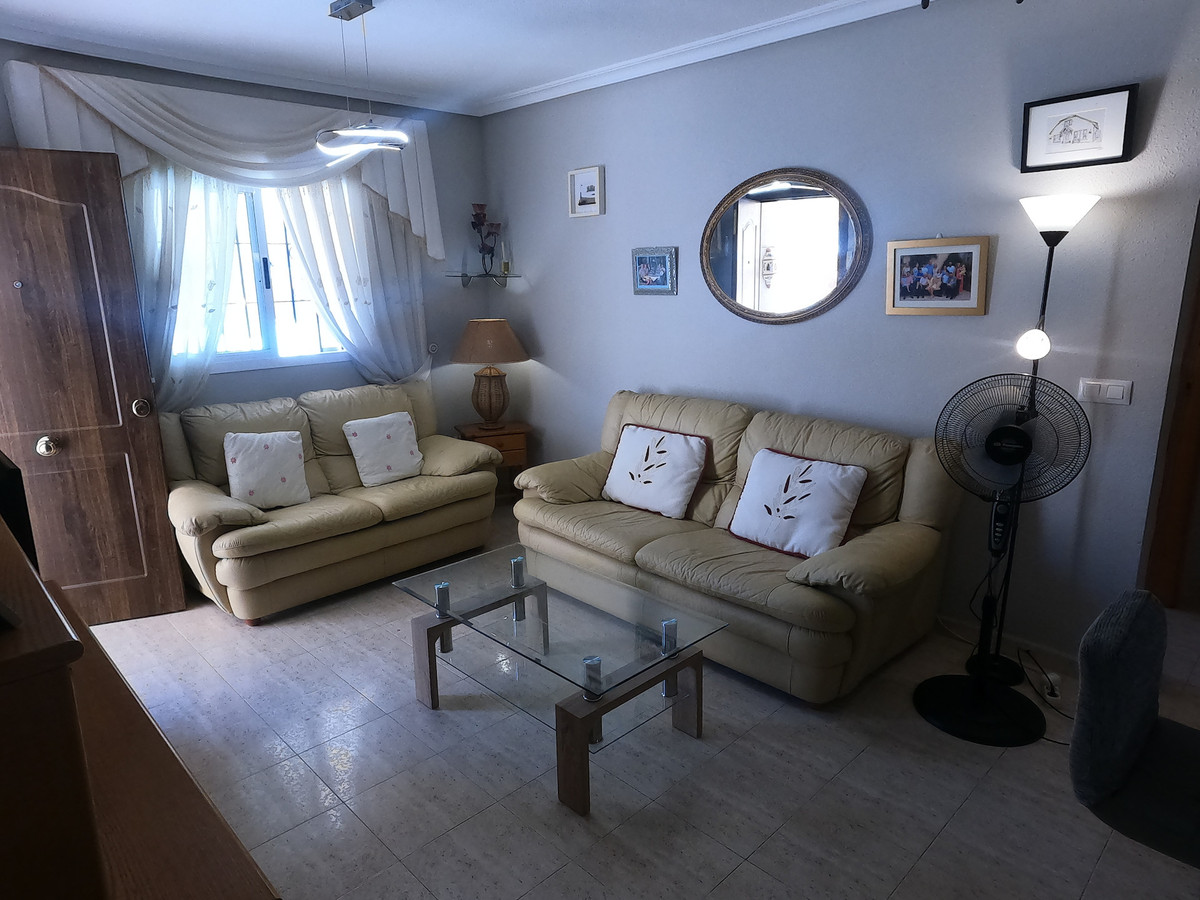 For sale - 2 Bedroom 1 Bathroom Apartment - Ground Floor Apartment in Orihuela - Playa Flamenca  - Alicante
