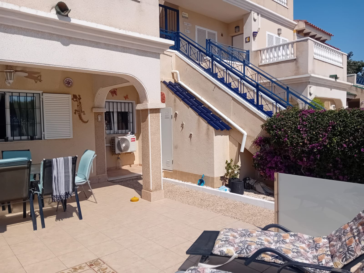 For sale - 2 Bedroom 1 Bathroom Apartment - Ground Floor Apartment in Orihuela - Playa Flamenca  - Alicante