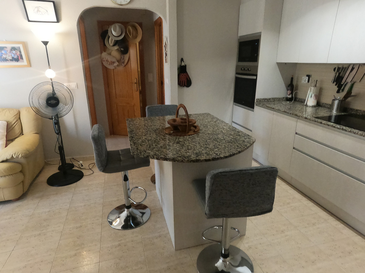 For sale - 2 Bedroom 1 Bathroom Apartment - Ground Floor Apartment in Orihuela - Playa Flamenca  - Alicante