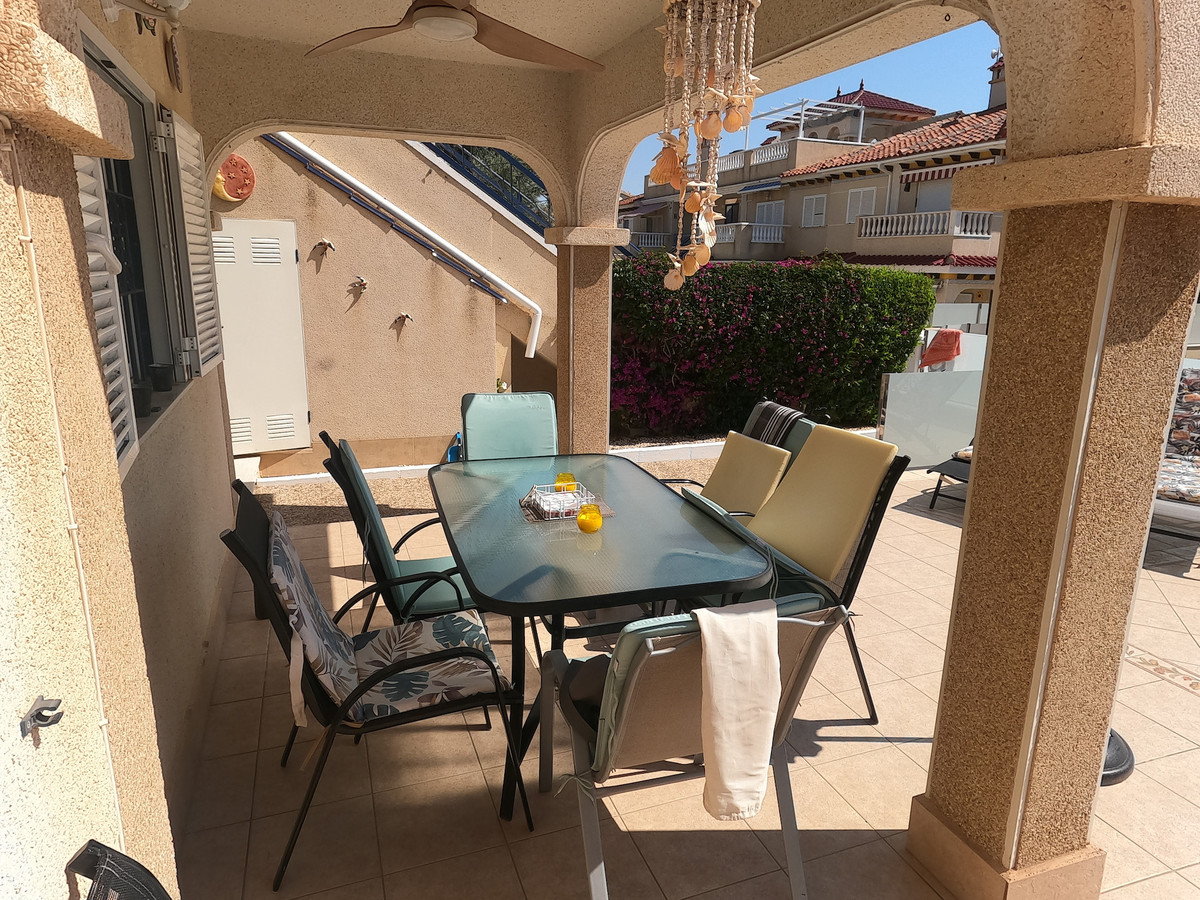For sale - 2 Bedroom 1 Bathroom Apartment - Ground Floor Apartment in Orihuela - Playa Flamenca  - Alicante