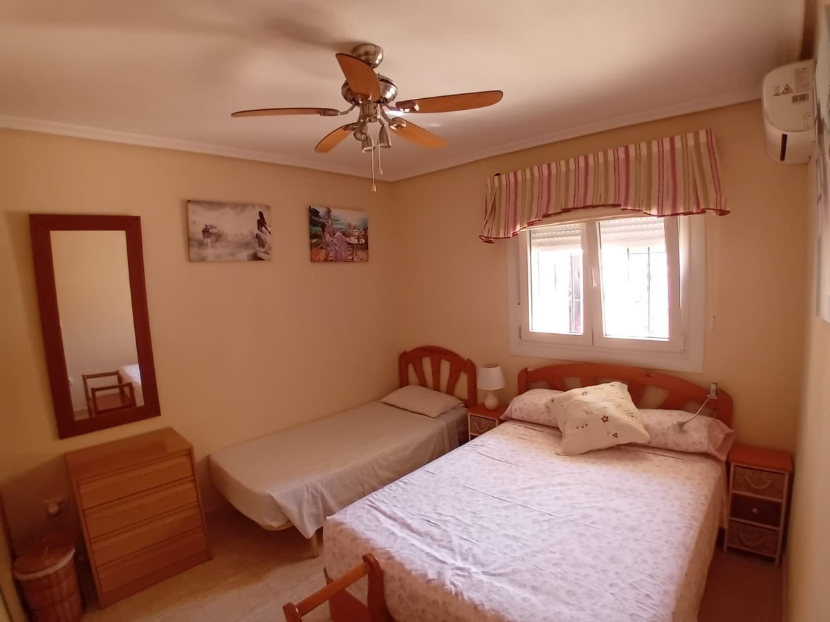 For sale - 2 Bedroom 1 Bathroom Apartment - Ground Floor Apartment in Orihuela - Playa Flamenca  - Alicante