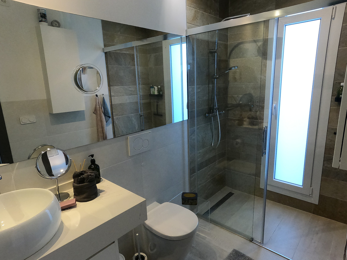 For sale - 3 Bedroom 2 Bathroom House - Detached Villa in Algorfa - Algorfa Centro  - Alicante