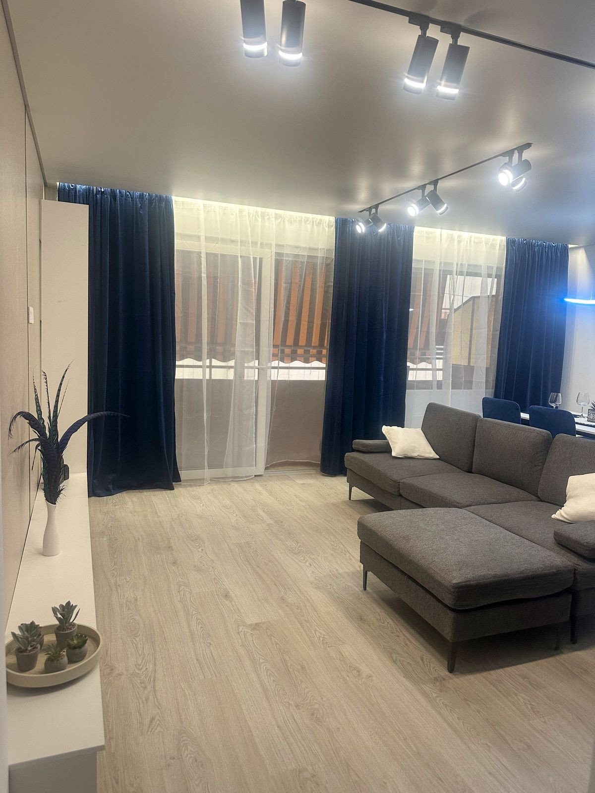 For sale - 2 Bedroom 2 Bathroom Apartment - Middle Floor Apartment in Torrevieja - Torrevieja Centro  - Alicante