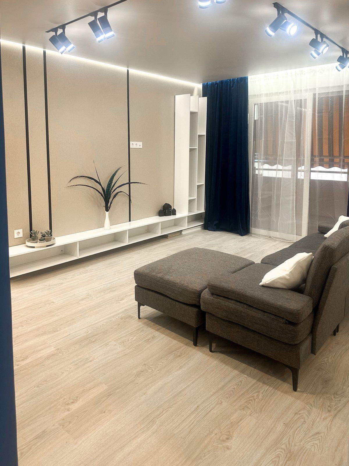 For sale - 2 Bedroom 2 Bathroom Apartment - Middle Floor Apartment in Torrevieja - Torrevieja Centro  - Alicante