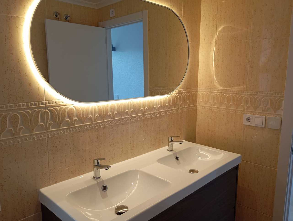 For sale - 3 Bedroom 2 Bathroom House - Townhouse in Orihuela - Mil Palmeras  - Alicante