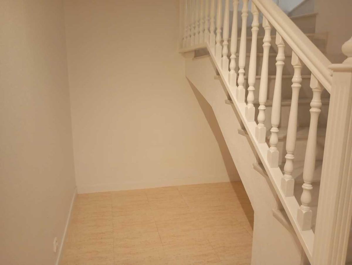 For sale - 3 Bedroom 2 Bathroom House - Townhouse in Orihuela - Mil Palmeras  - Alicante