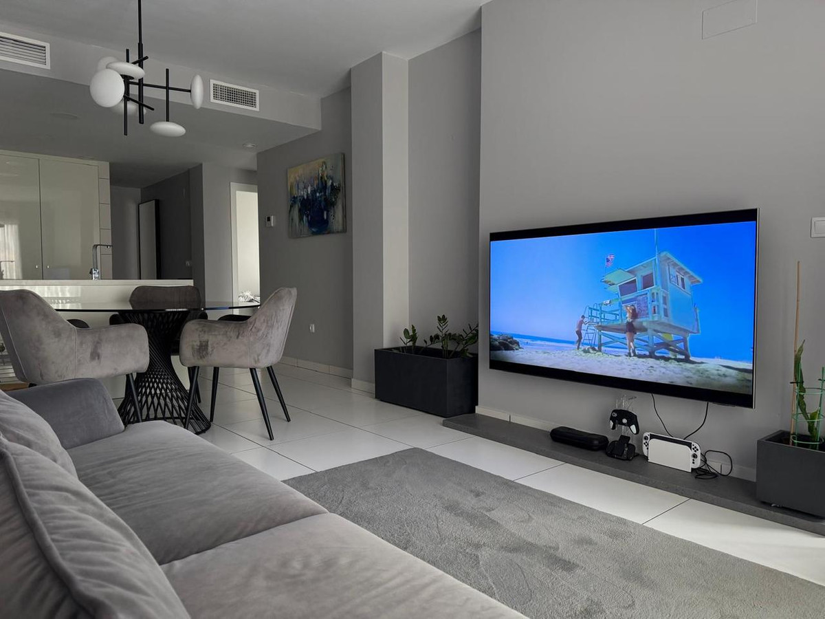 For sale - 2 Bedroom 2 Bathroom Apartment - Middle Floor Apartment in Orihuela - Villamartin  - Alicante