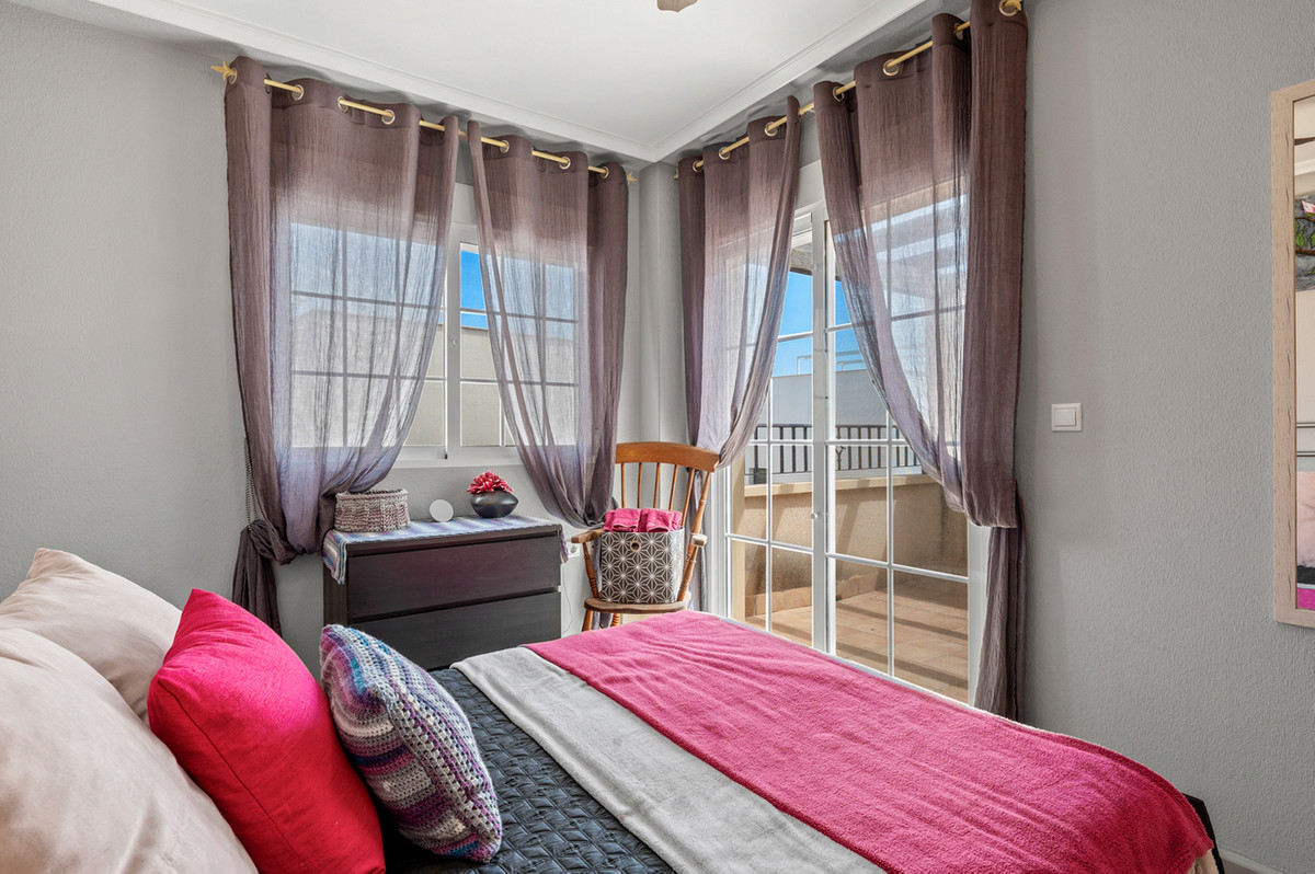 For sale - 2 Bedroom 1 Bathroom House - Townhouse in San Miguel de Salinas - San Miguel de Salinas Centro  - Alicante