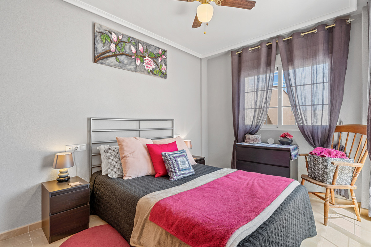 For sale - 2 Bedroom 1 Bathroom House - Townhouse in San Miguel de Salinas - San Miguel de Salinas Centro  - Alicante