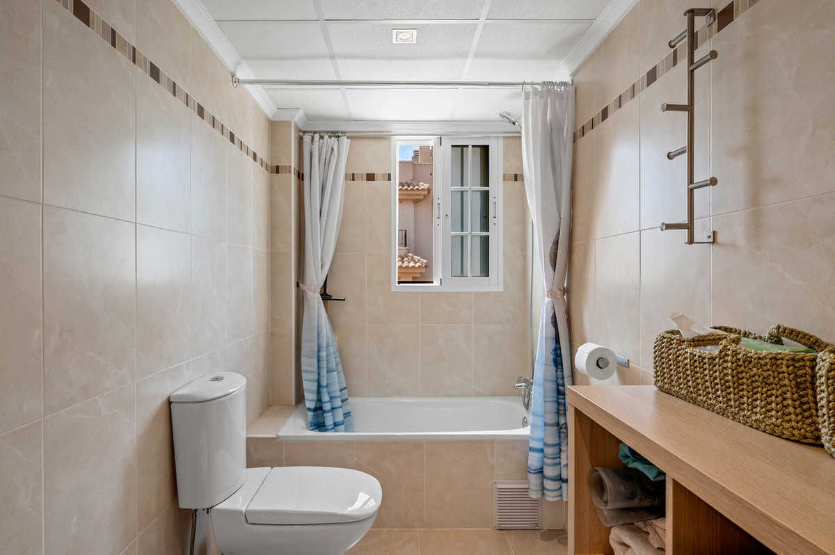 For sale - 2 Bedroom 1 Bathroom House - Townhouse in San Miguel de Salinas - San Miguel de Salinas Centro  - Alicante