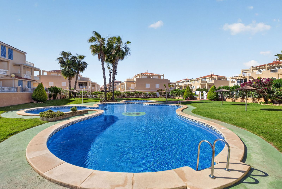 For sale - 1 Bedroom 1 Bathroom Apartment - Ground Floor Apartment in Orihuela - La Zenia  - Alicante