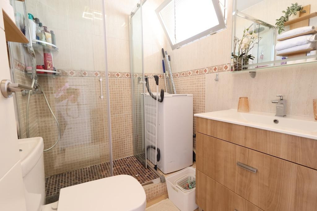 For sale - 1 Bedroom 1 Bathroom Apartment - Middle Floor Apartment in Torrevieja - La Veleta  - Alicante
