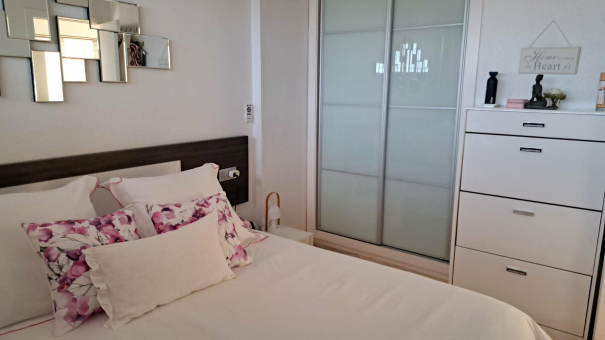 For sale - 1 Bedroom 1 Bathroom Apartment - Middle Floor Apartment in Torrevieja - La Veleta  - Alicante