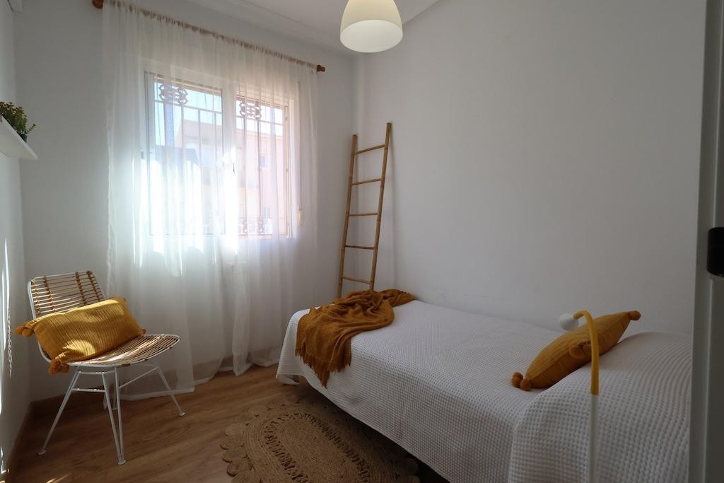 For sale - 3 Bedroom 2 Bathroom Apartment - Duplex in Orihuela - La Zenia  - Alicante