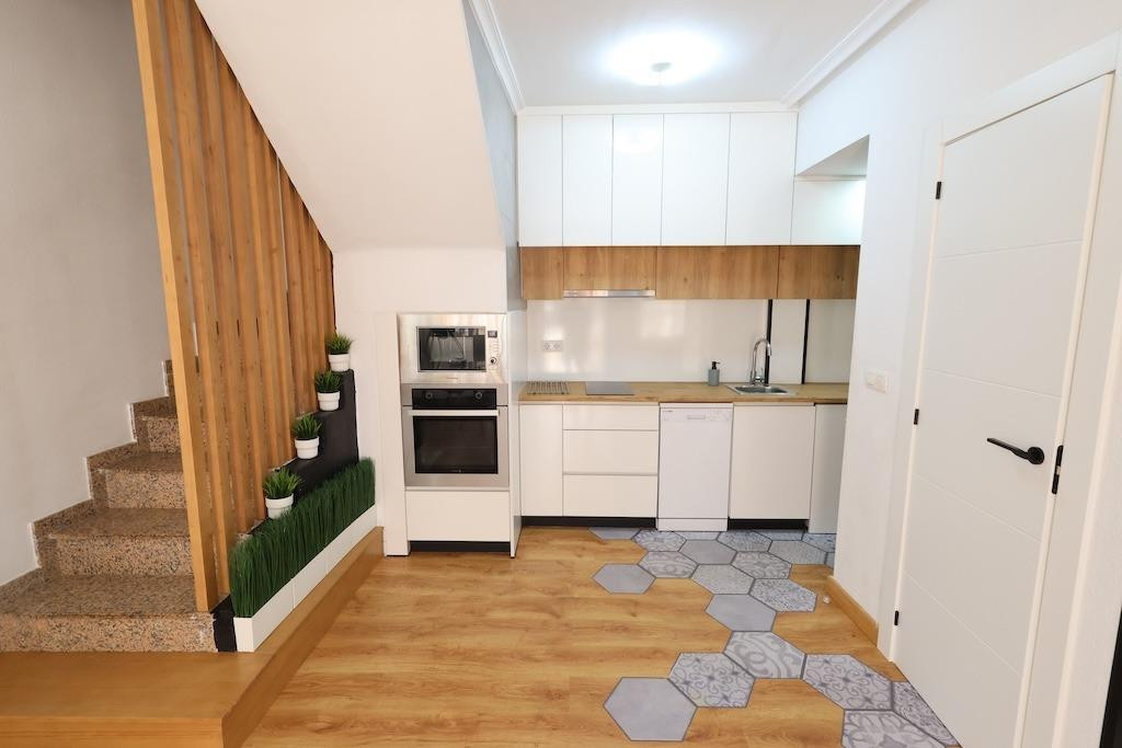 For sale - 3 Bedroom 2 Bathroom Apartment - Duplex in Orihuela - La Zenia  - Alicante