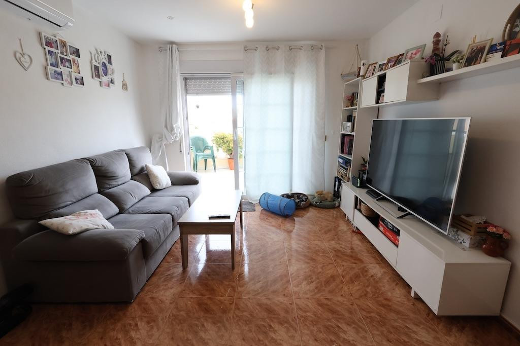 For sale - 3 Bedroom 2 Bathroom Apartment - Penthouse in Torrevieja - Torrevieja Centro  - Alicante