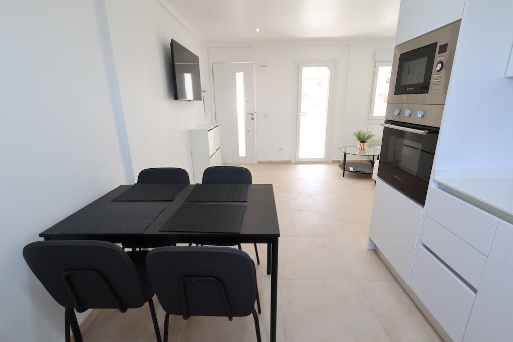 For sale - 2 Bedroom 1 Bathroom House - Bungalow in Orihuela - La Zenia  - Alicante
