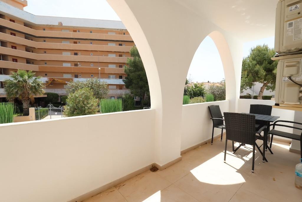 For sale - 2 Bedroom 1 Bathroom House - Bungalow in Orihuela - La Zenia  - Alicante